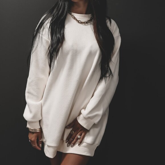 AMAZING LACE Sadie & Sage Cream Cozy Sweater Dress - Picture 1 of 3